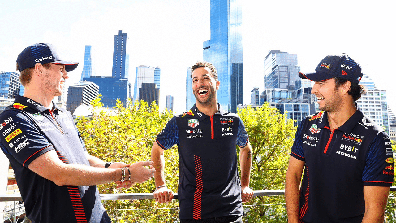 "They're F*cking!": 2 Birds Break the Internet As Max Verstappen & Co. Get Scarred for Life