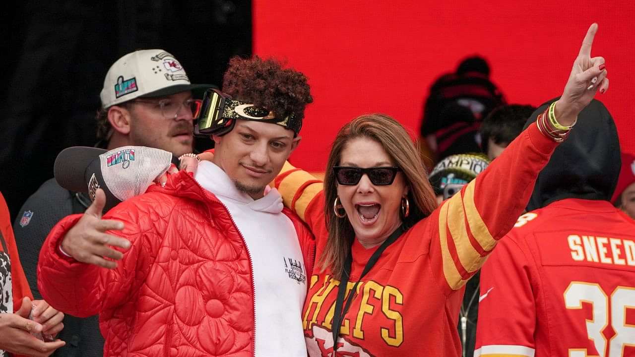 Patrick Mahomes' mom Randi shares cryptic message about betrayal