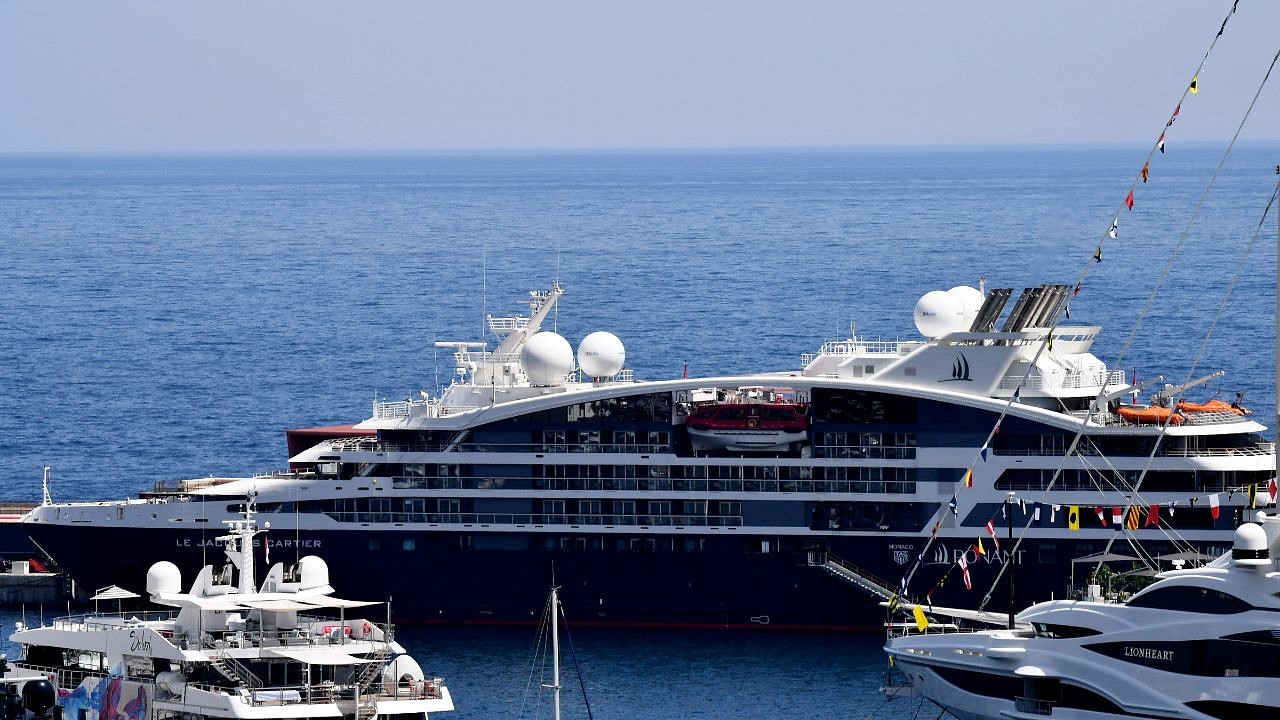 $285 Million Yacht’s Arrival at the Monaco GP Leaves F1 Fans Perplexed
