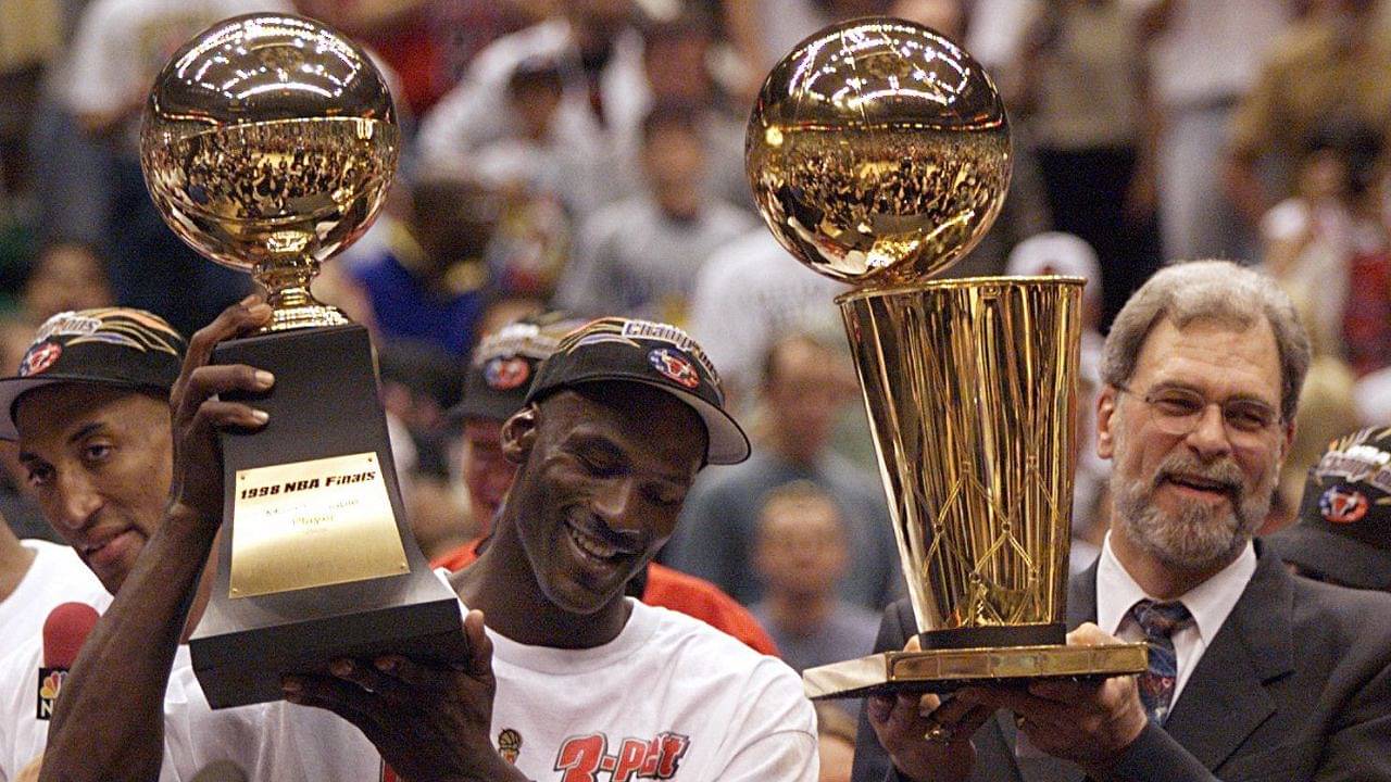 Michael Jordan's $36,000,000 Rejection Led to Phil Jackson Snubbing Bulls Owner's 'Generous' Proposal: "Offer Was Unconditional"