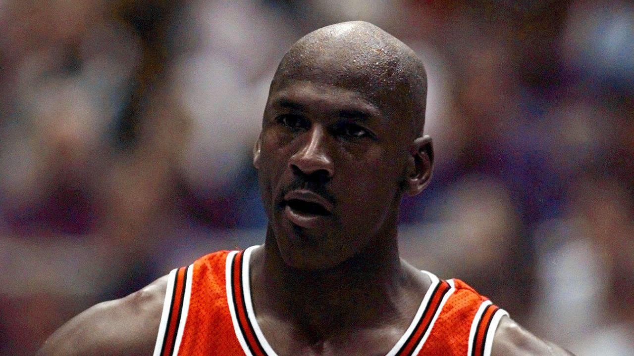 Michael jordan best sale years old