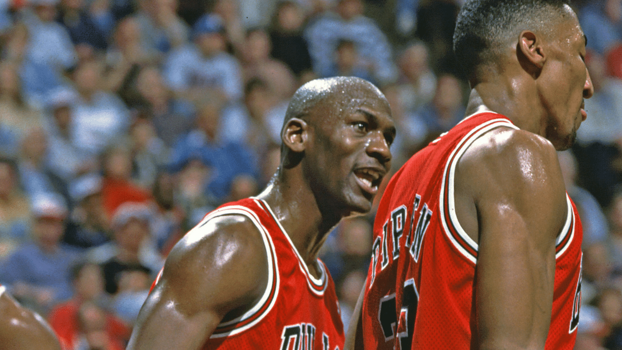 Despite Earning $1,485,000 More Than Scottie Pippen, Michael Jordan 'Despised' Bulls Promoting his 24-Year-Old Teammate: "Featured Alone"