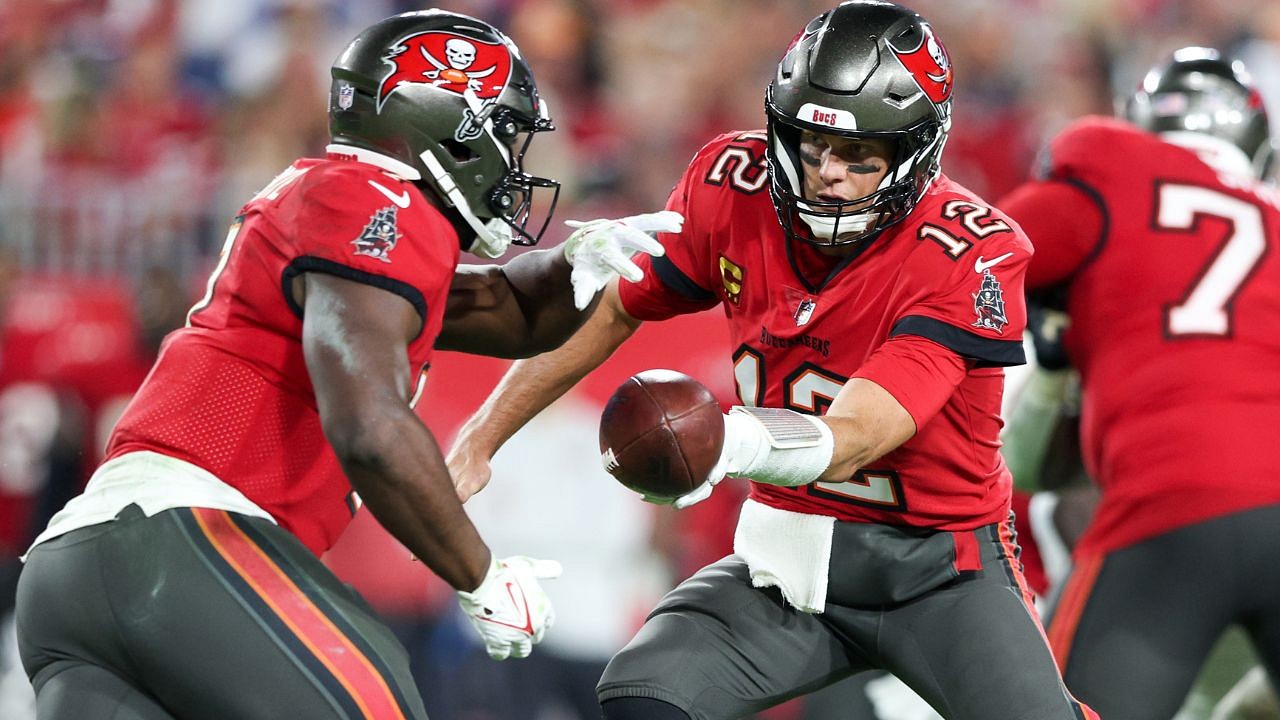 4 Months After Lifting the Lombardi, Patrick Mahomes & Co. Finally Receive  '609 Round Diamonds-Studded' Super Bowl LVII Rings - The SportsRush