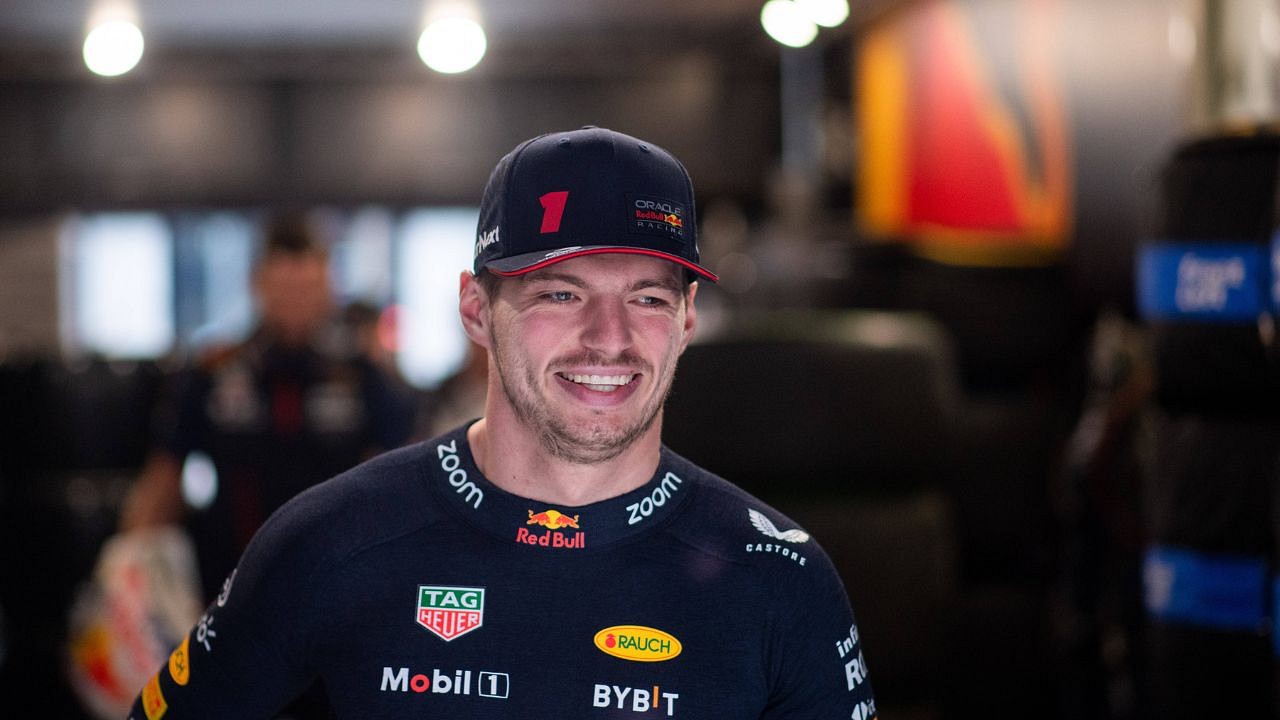 Max Verstappen Makes Fun of Lewis Hamilton and Mercedes’ Failure While ...