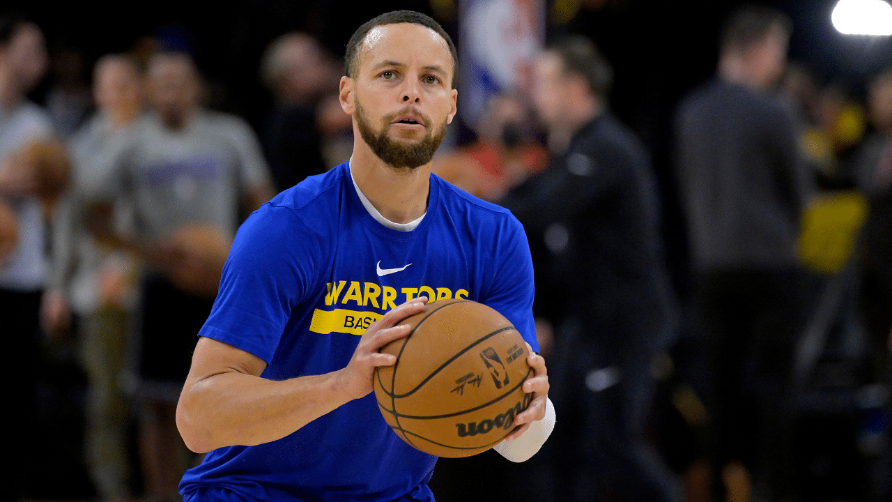 Stephen Curry Dumbs Down His Workout