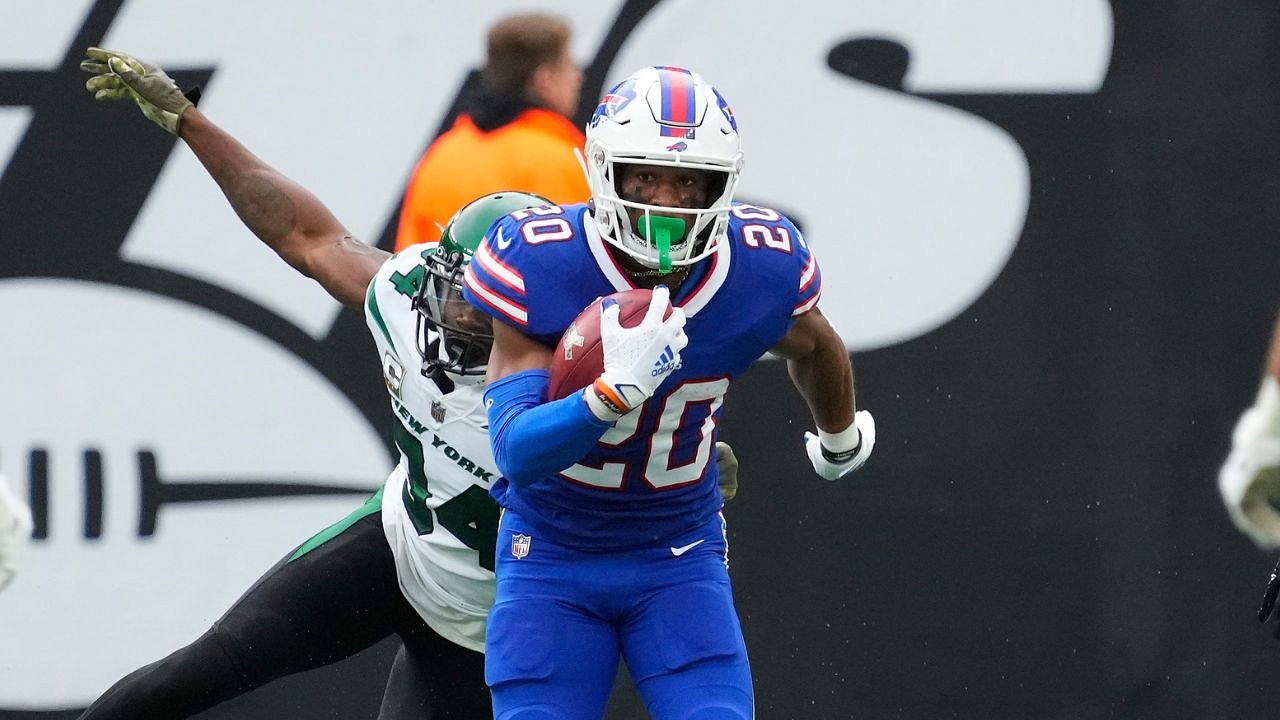 Bills running back Nyheim Hines will miss the season after being hit by a  jet ski, AP source says