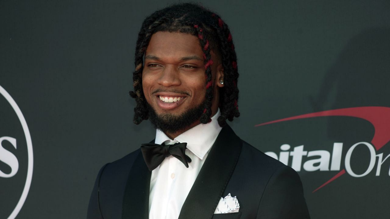 ESPN's Dan Orlovsky praying for Damar Hamlin on NFL LIVE. Beautiful words  of empathy, hope and love. #PrayForDamarHamlin Video courtesy of ESPN, By Sports Spectrum