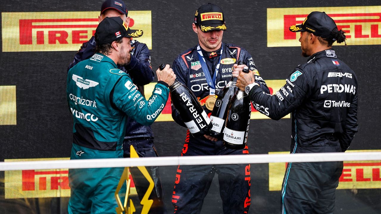 F1 Fans Blame Max Verstappen for Spoiling ‘Ultimate Title Fight ...