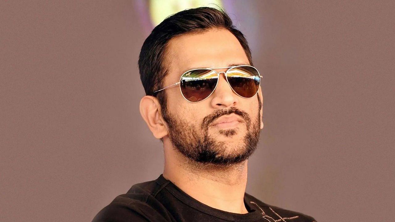 "I Don't Get Any Space": INR 1040 Crore Worth MS Dhoni Prefers Sleeping On The Floor Due To This Hilarious Reason