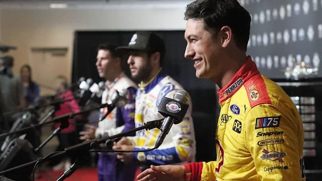 NASCAR Betting Odds for Atlanta: Denny Hamlin and Joey Logano Lead Chase Elliott and Others