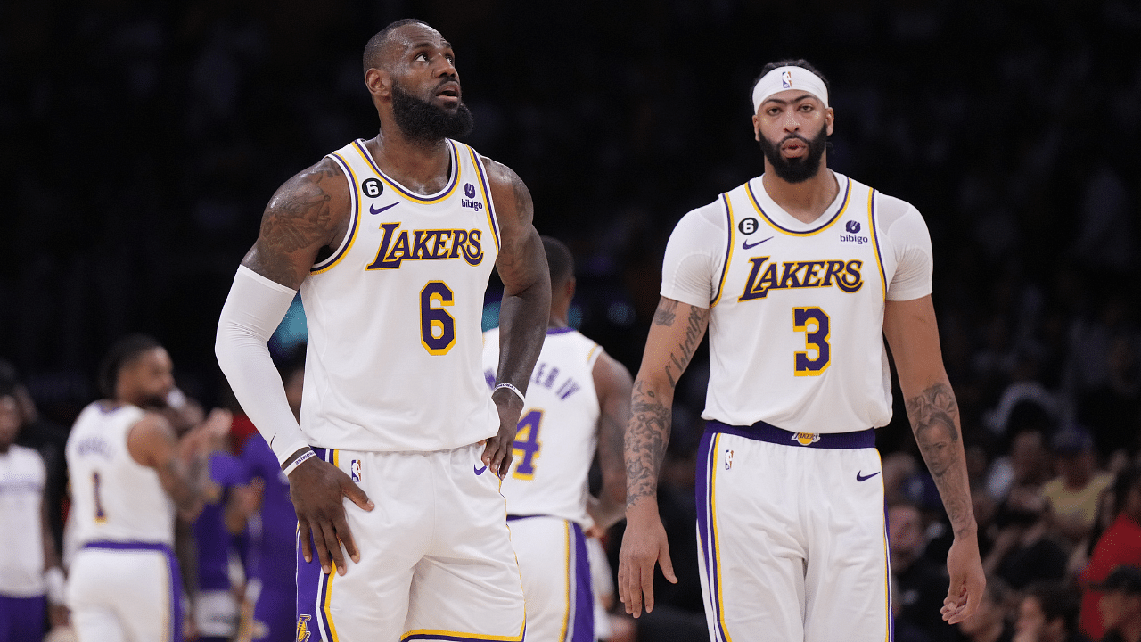 Lakers' Anthony Davis wears Colin Kaepernick jersey before Game 3 of NBA  Finals