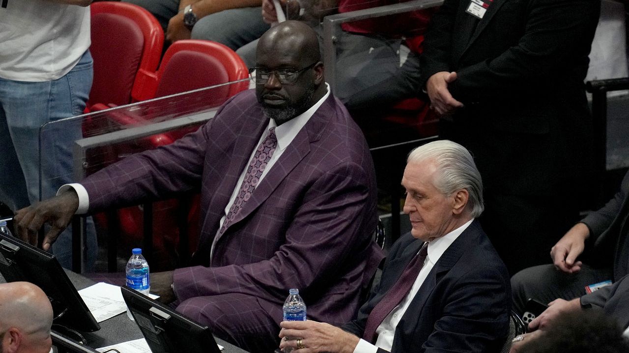 Miami Heat retiring Shaquille O'Neal's jersey during halftime Thursday -  ESPN