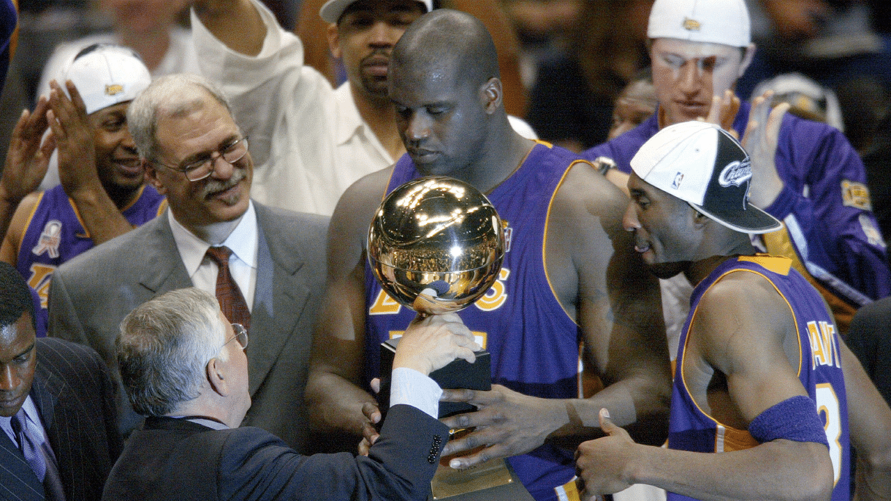 "Get A Look At The Dynasty, This The Next One": Shaquille O'Neal Highlights Magic Johnson's Words Of Affirmation Following 2000 Title Win With Kobe Bryant