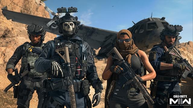 An Image of Multiple Soldiers staring into the Camera in Warzone 2