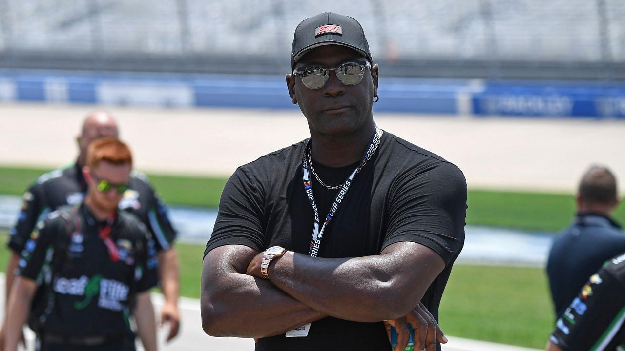 'Serial Gambler' Michael Jordan Got Rejected By 17x Poker Champion On His Gambling Offer: "Didn't Have a Lot Of Money; I Was Stupid"