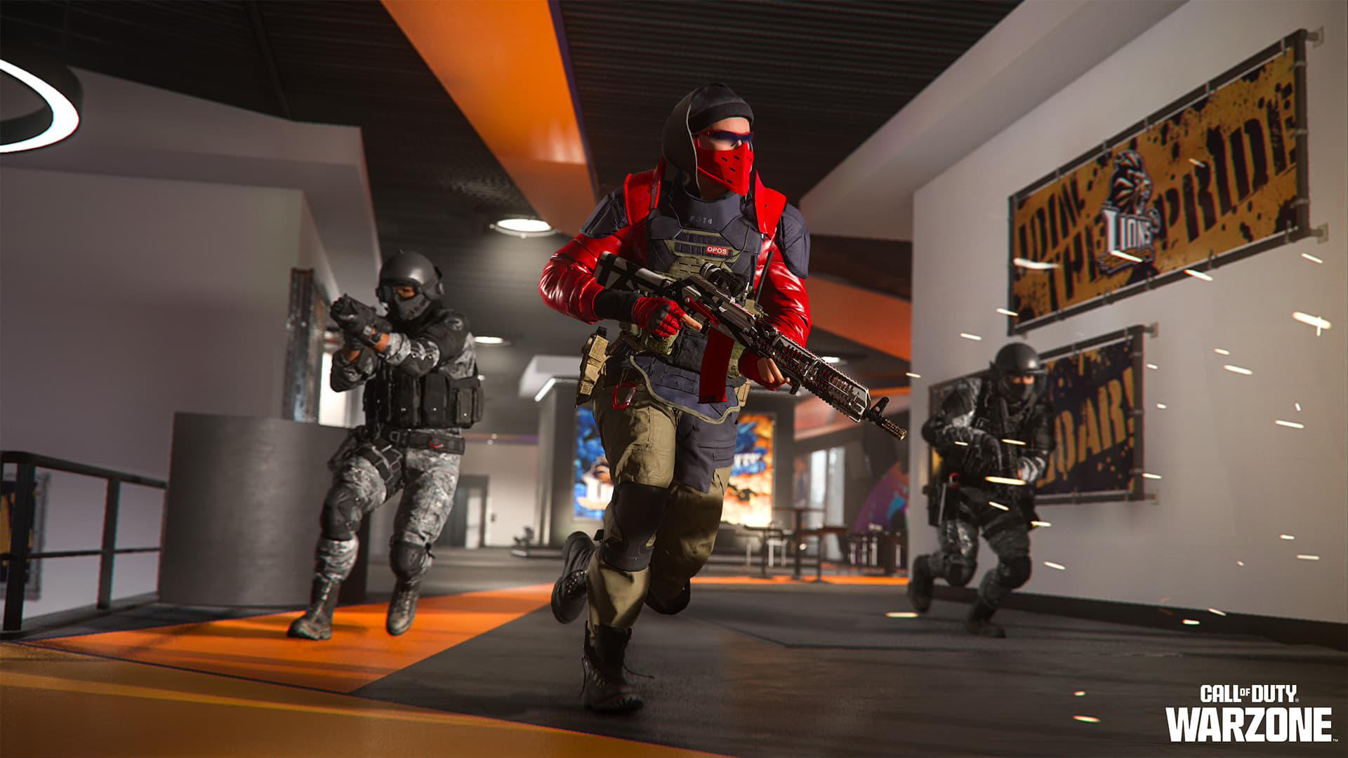 An image of soldiers running in Warzone 2