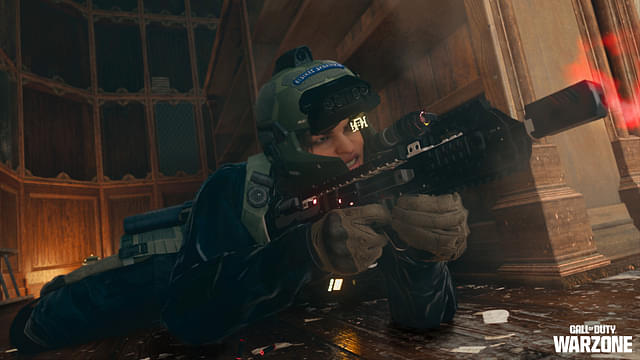 An image of a soldier using a gun in warzone 2