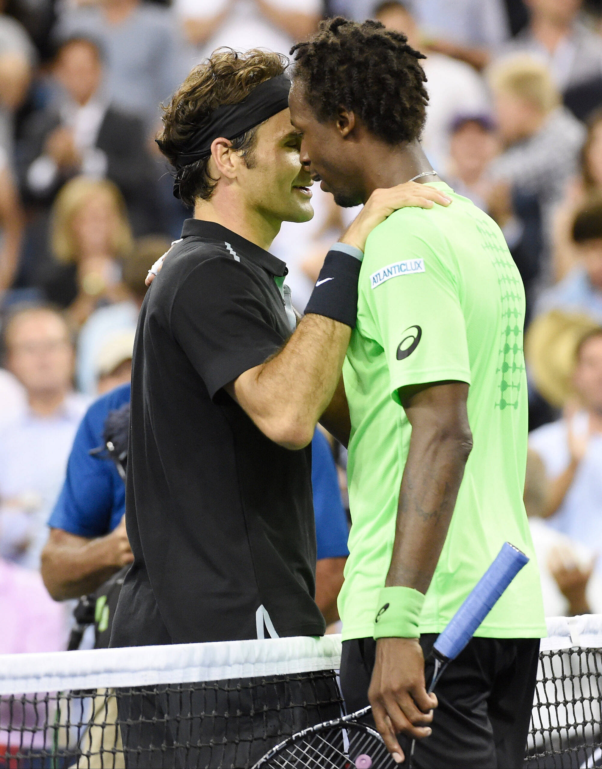 When Roger Federer hit Gael Monfils, video goes viral