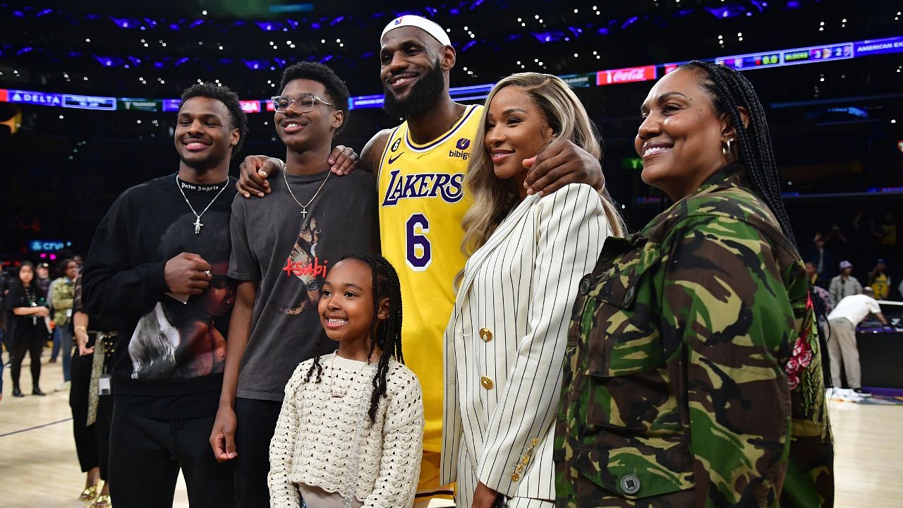 “love You!”: Lebron James’ Wife Savannah And Sons Bronny And Bryce 