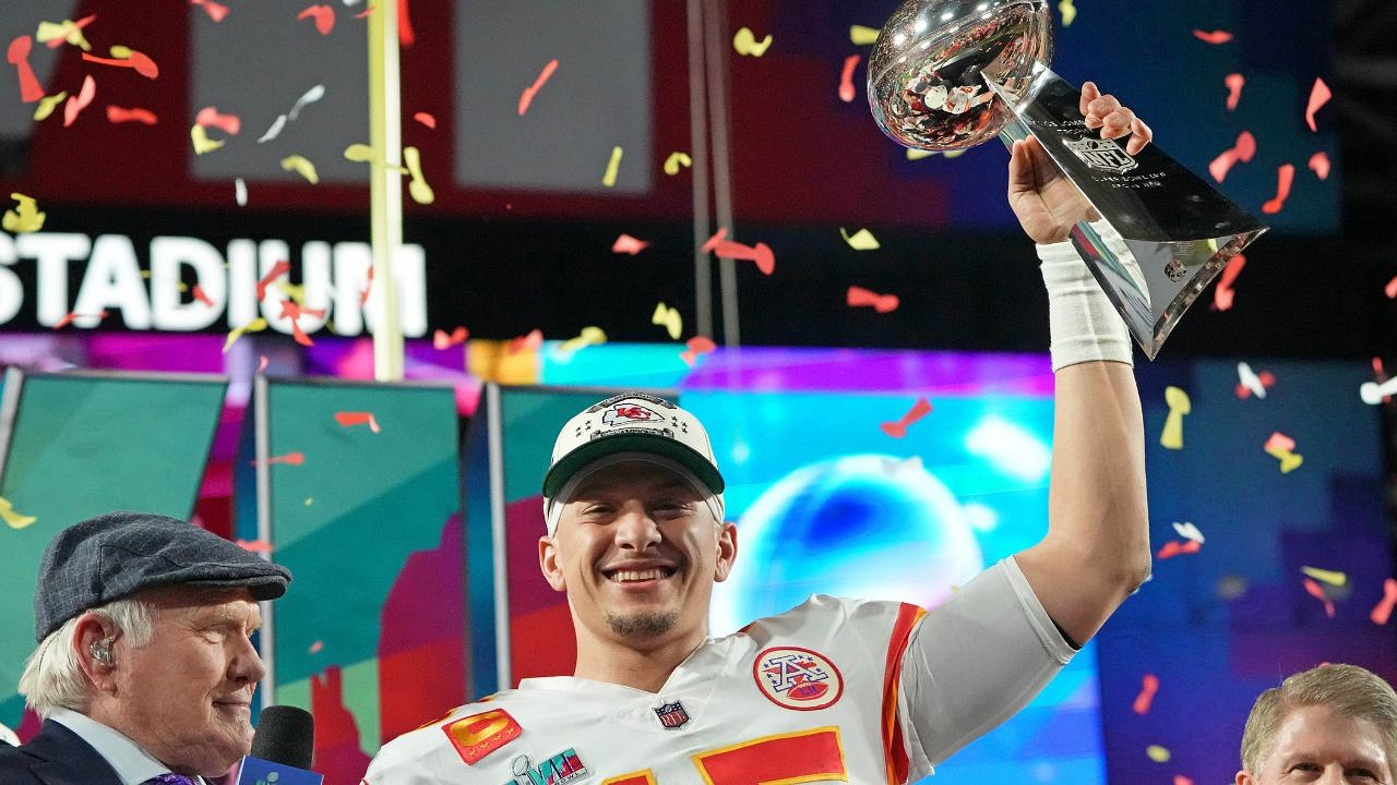 super bowl wins with mahomes