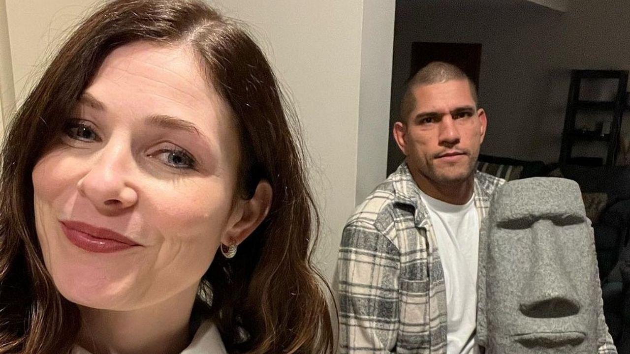 WATCH: UFC Champion Alex Pereira Pulls Off Hilarious Fake Proposal Prank on Girlfriend