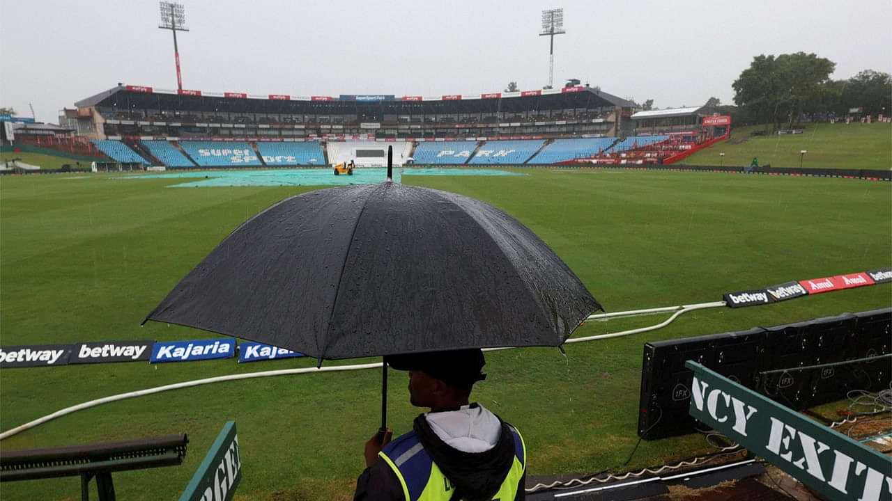 damp-pitch-meaning-in-cricket-does-dampness-aid-bowlers-the-sportsrush