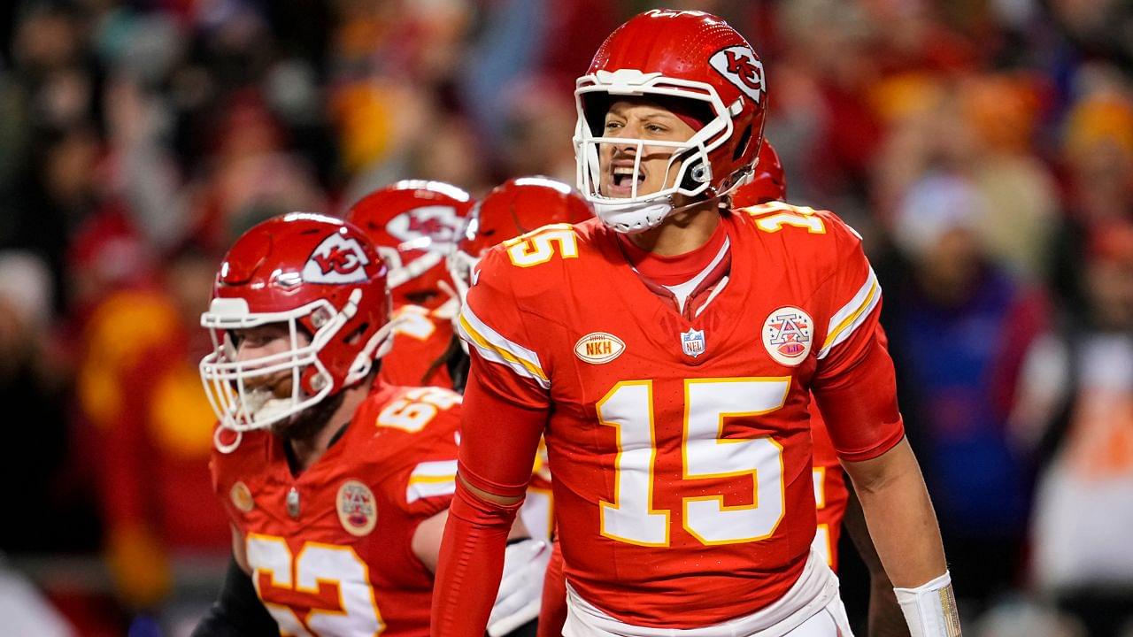 “I Just F*cking Can’t, Man”: Internet Sleuths Lip-Read Frustrated Patrick Mahomes After Pass to Kadarius Toney Turns Into an Interception