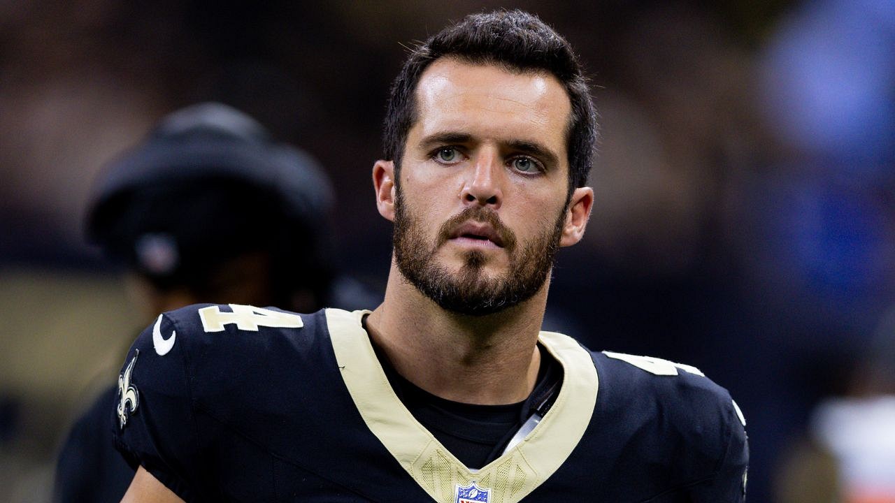 Saints QB Derek Carr Applies Unique Rule To Bond With Teammates - The ...