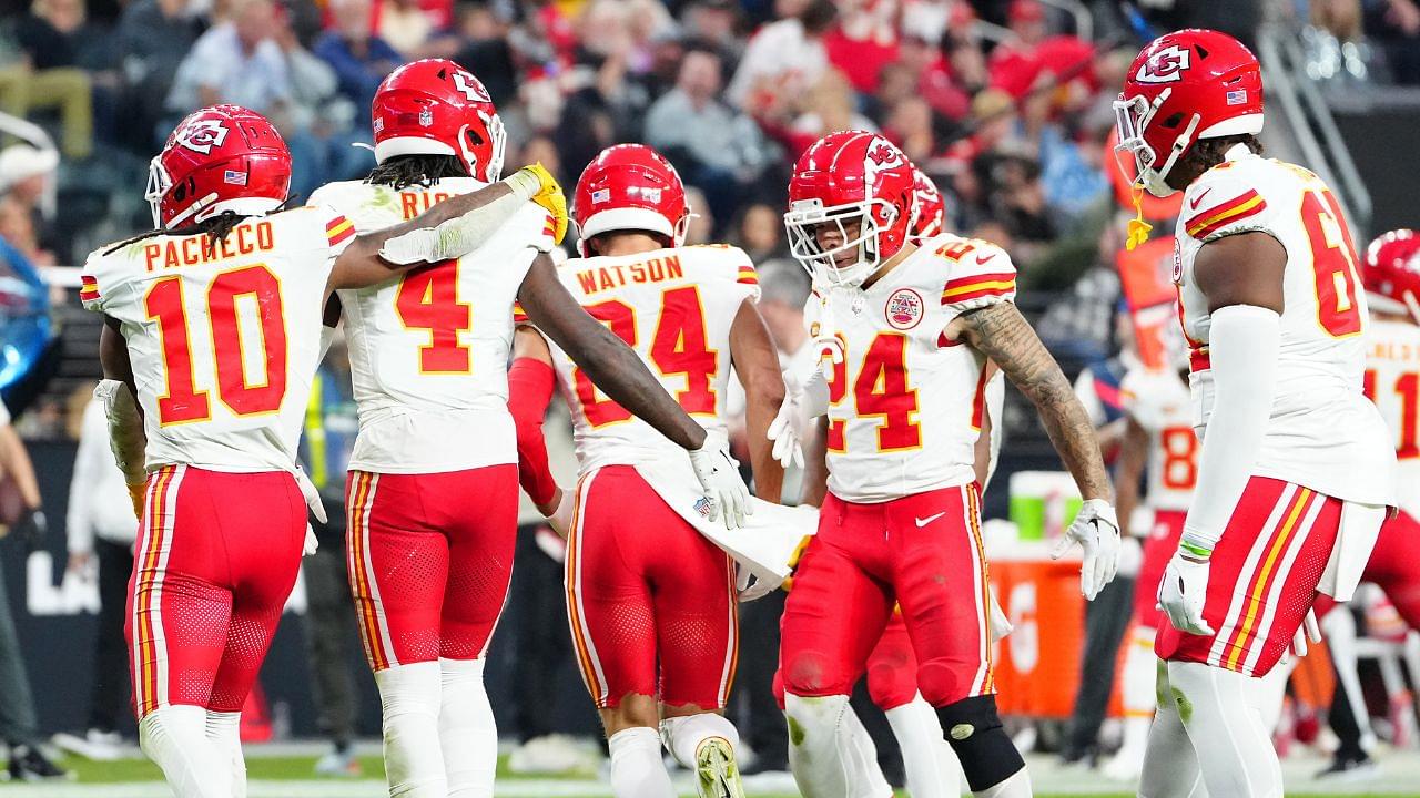 Fans Left Unsatisfied as KC Chiefs Sell Potential Wild Card Round Tickets in November Starting $155