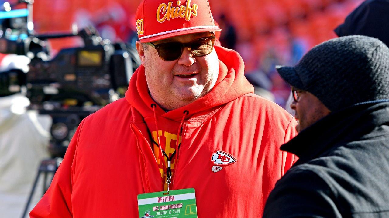 Chiefs Superfan Eric Stonestreet Recalls Pulling a Wild Joke on ‘One-Armed’ Assistant Coach After Being Invited to Play Santa by Andy Reid