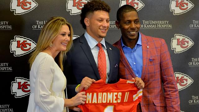"We're Going to Go for 4,5, 6,7, 8 and 9!": Patrick Mahomes Sr. Seen Enjoying Son's Win in MJ and LeBron James' Style