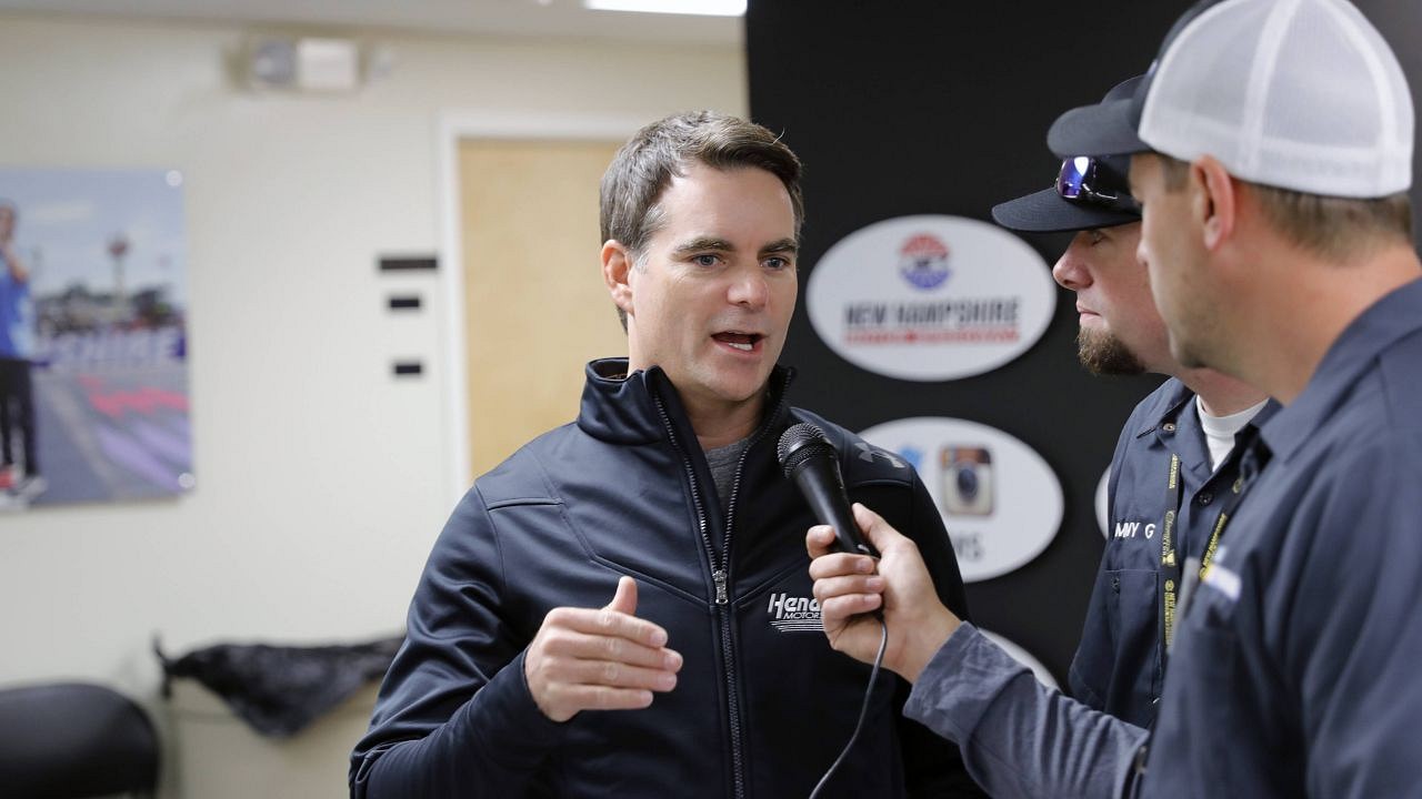 Jeff Gordon’s Bold Claim Ahead of the Super Bowl: “It’s Our Year”