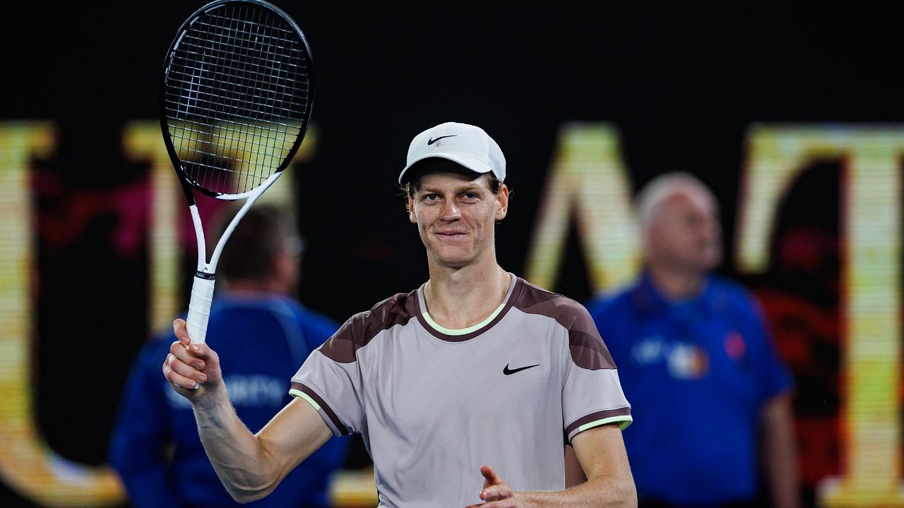 Jannik Sinner Australian Open 2024 Racket That Intrigued Jim Courier ...