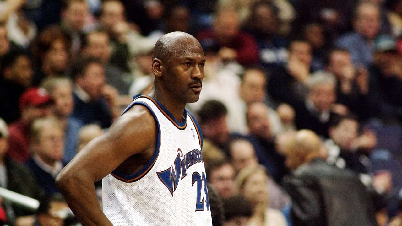 "Is This The Hardest Block Ever?!": 38 Y/o Michael Jordan's Brilliance Against The Bulls Has Lakers Legend Questioning The Greatness Of A Single Play