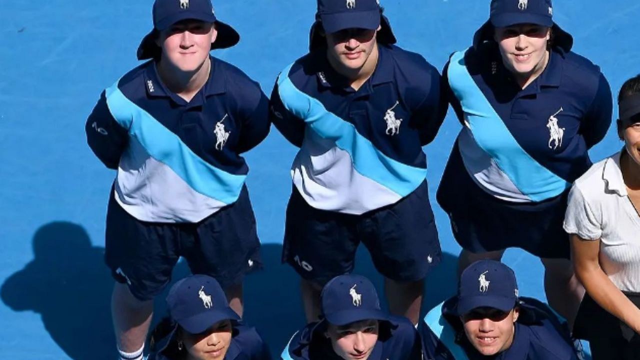 "Hit in the Leg By Carlos Alcaraz Ace": Australian Open Ball Girl Shows Incredible Hard Work She Put In During Grand Slam