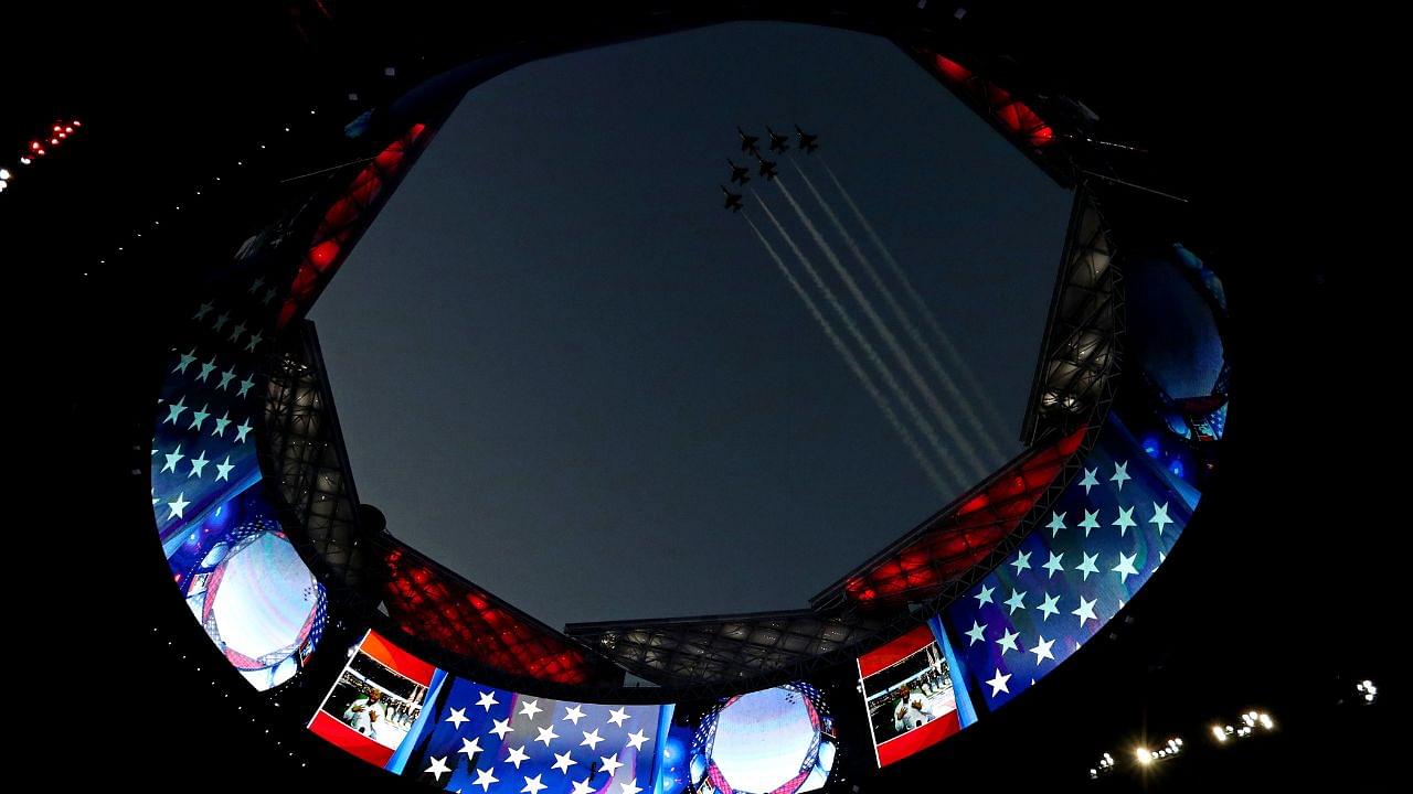 US Airforce Reveals Details of Thunderbirds Flying Over Las Vegas Super Bowl 58, Fans Start Age Old Debate