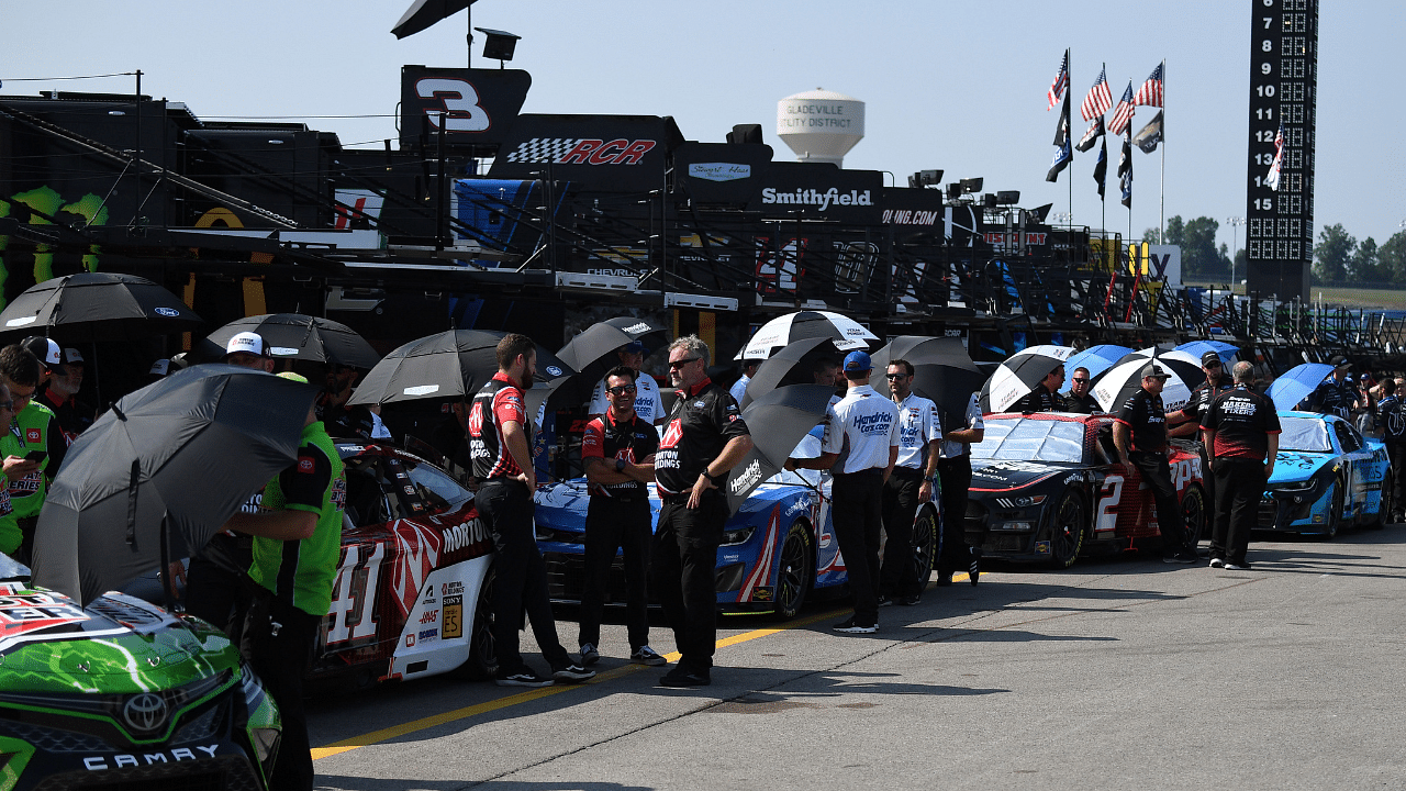 Backup Cars in NASCAR: How Do Teams and Drivers Use Backup Cars in the Race?