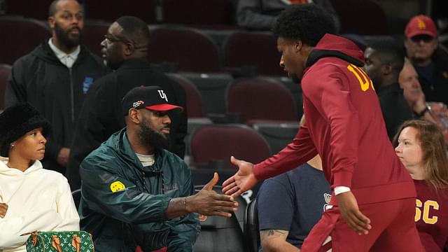 "Bron and Bronny to the Knicks Next Year": LeBron James' Sporting An NYK Towel After Lakers Win Has NBA Twitter Speculating