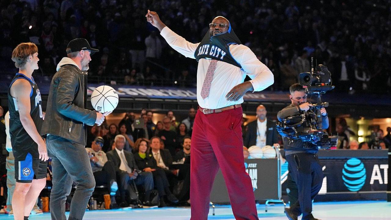 49 Weeks After Hip Replacement Surgery, Shaquille O’Neal Attempts Windmill Dunk in TNT Studio