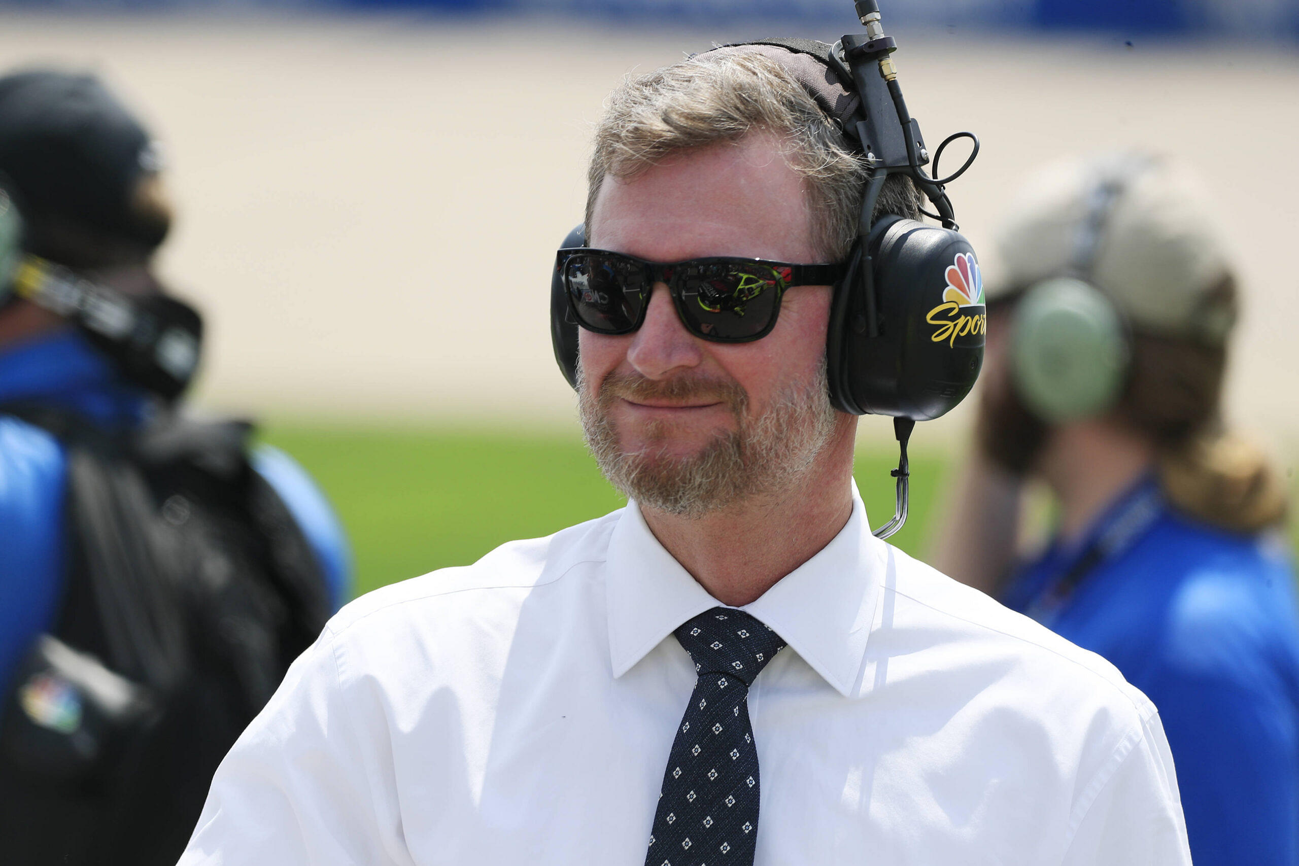 Dale Earnhardt Jr. stands against remote broadcasting in NASCAR