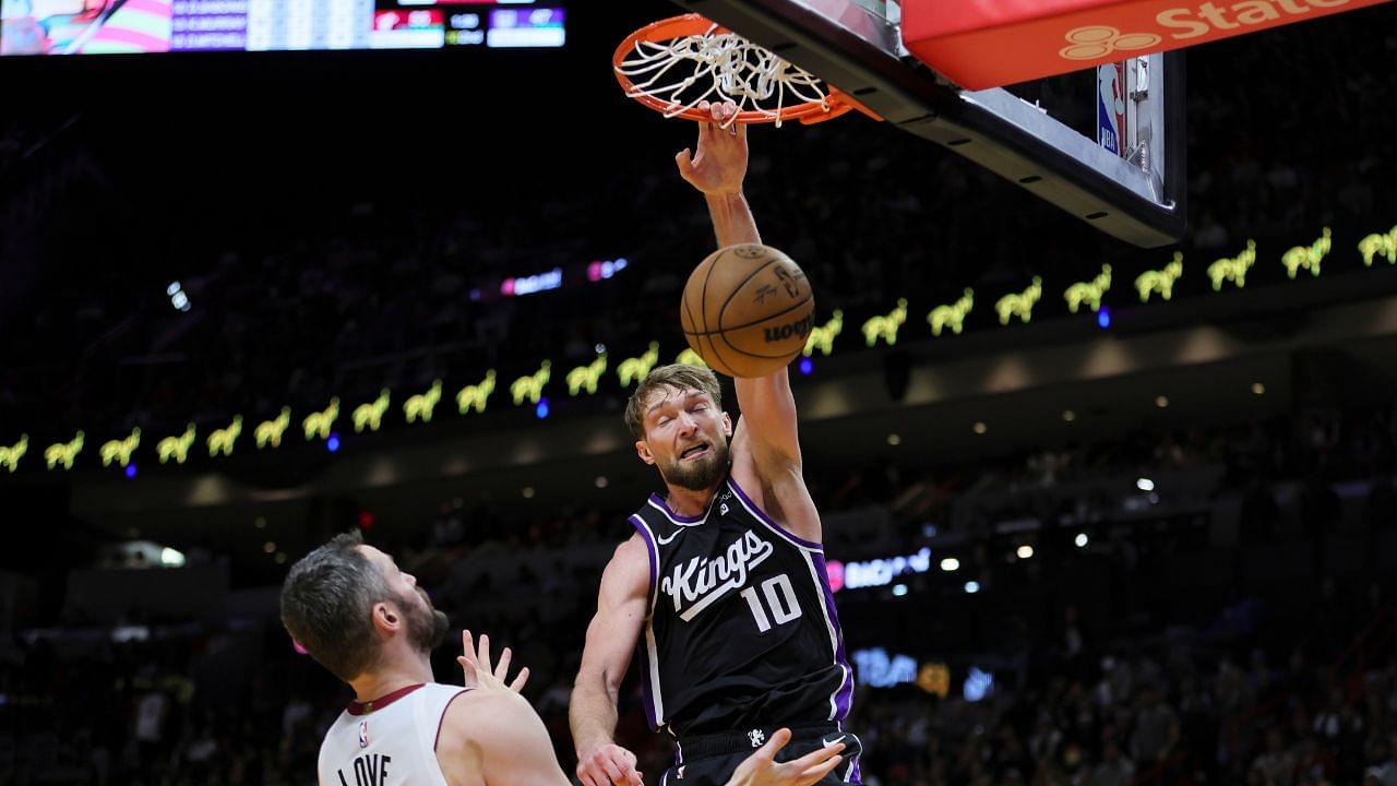 Kevin Love Shows Love to Domantas Sabonis for ‘Incredible’ Double-Double Streak