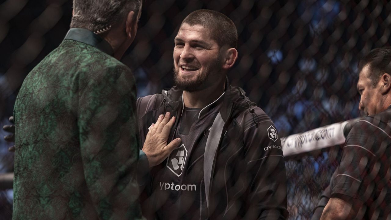 ‘Khabib Somewhere Smiling’ Fans Go Wild as MMA Fighter Kicks Ring Girl