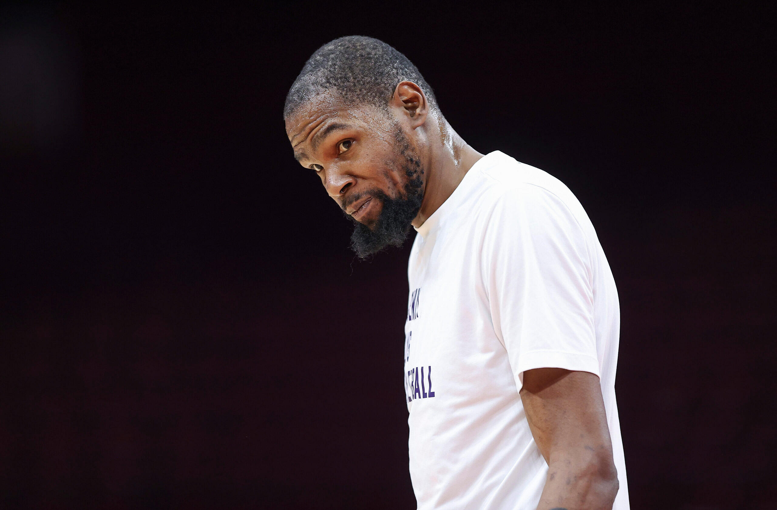 Kevin Durant Intelligently Negates Narrative Spread By Mainstream Media