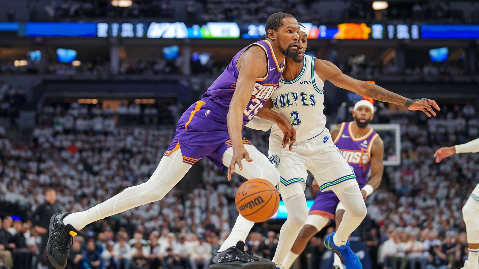 Kevin Durant Reminded Suns Players Of His 12 Year Old ‘Down 0-2’ Run Against The Spurs To Motivate Them Ahead Of Game 3