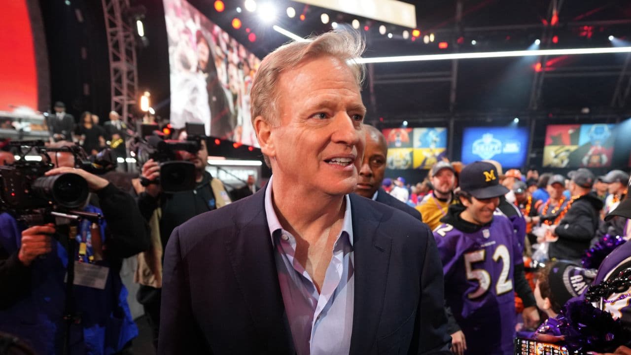 Insiders Debate Why the NFL Under Roger Goodell is "Less Aggressive in Trying to be Progressive" About Replays & Officiating