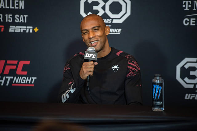 UFC Vegas 92 Purse and Payouts: Estimated Earnings for Edson Barboza vs. Lerone Murphy