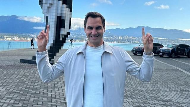 Roger Federer Fan Comes Up With Witty 'Airplane' Post to Brag About His Popularity