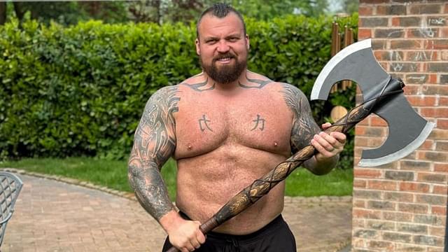 Eddie Hall Recalls How He Once Stunned With an Impressive 925 Lbs Progressive Deadlift