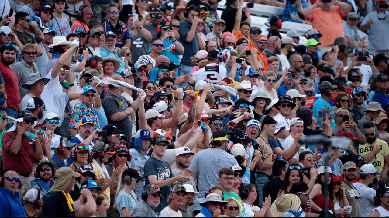 NASCAR Throwback: How a Tennessee pastor’s infamous pre-race prayer is etched in stock car racing folklore