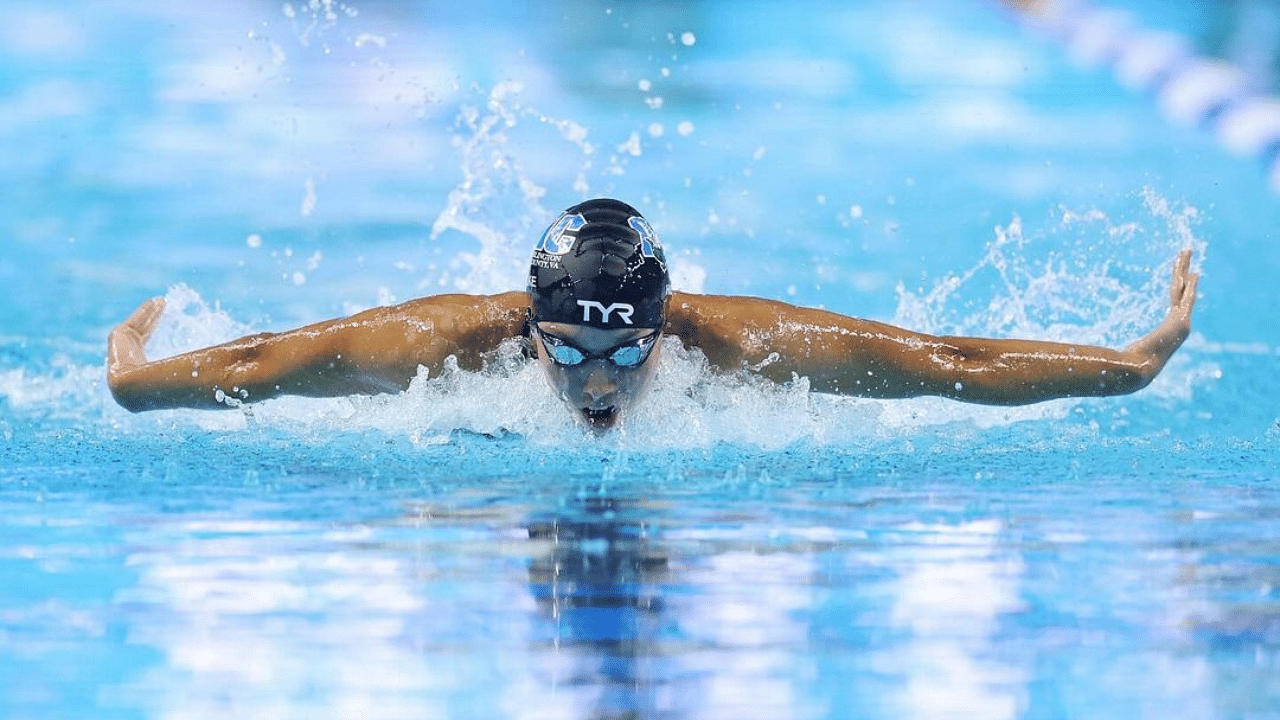 Torri Huske Secures a Dominant Heat 3 Win in the 100M Butterfly at the Paris Olympics - The SportsRush